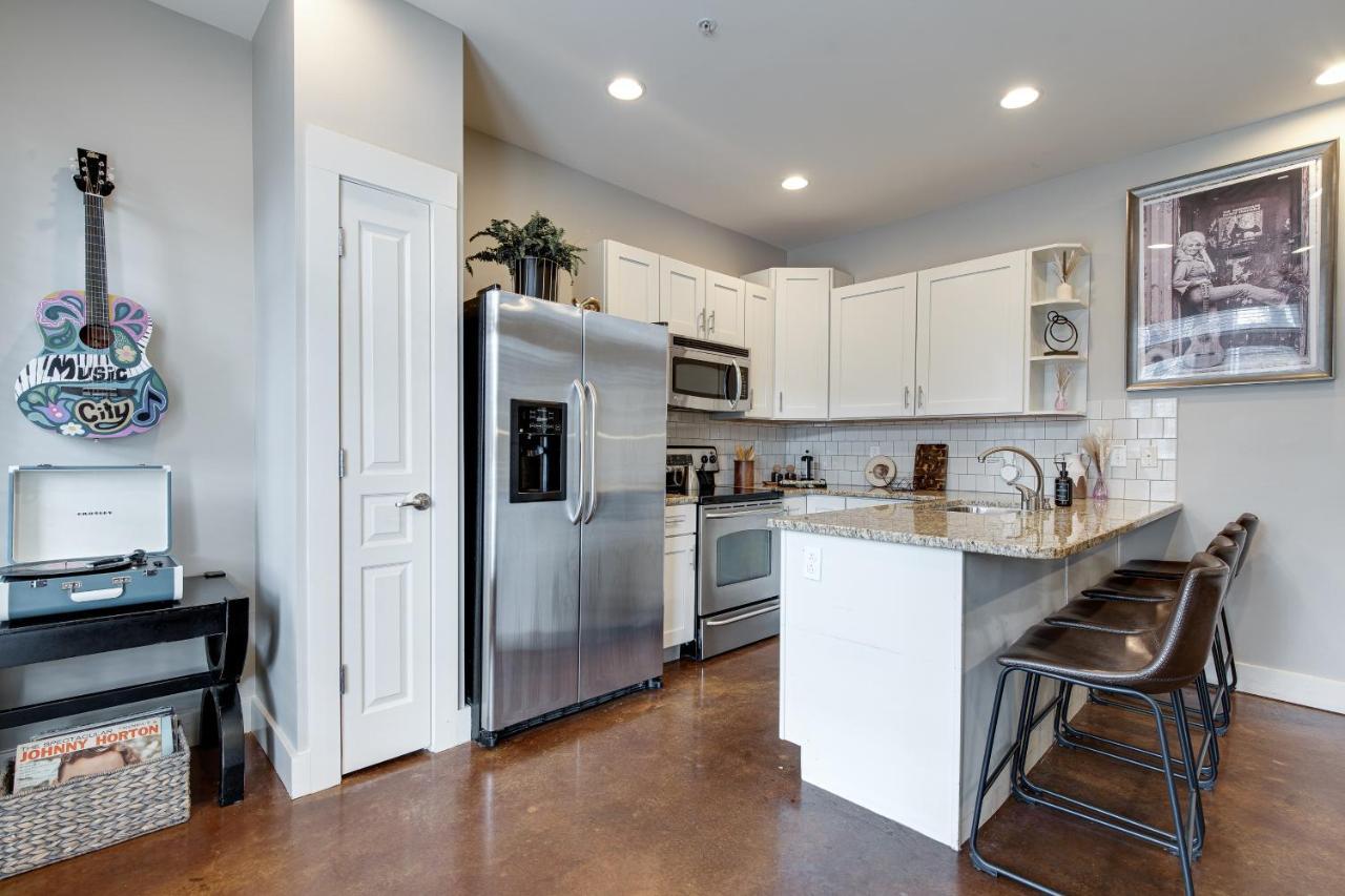 Stunning Nashville Condo Minutes From Broadway Exterior foto
